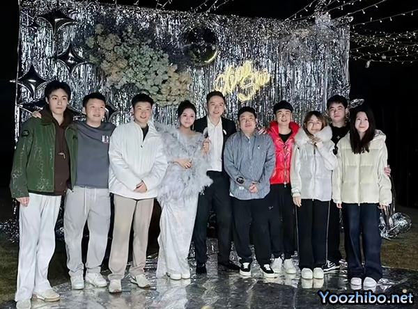 【<a href=/zonghebofang/snooker/ target=_blank class=infotextkey>斯诺克</a>-要闻】肖国栋前天举办了婚礼,巡回锦标赛目前已经确定了9位参赛球员,颜丙涛表示2027年解禁后复出